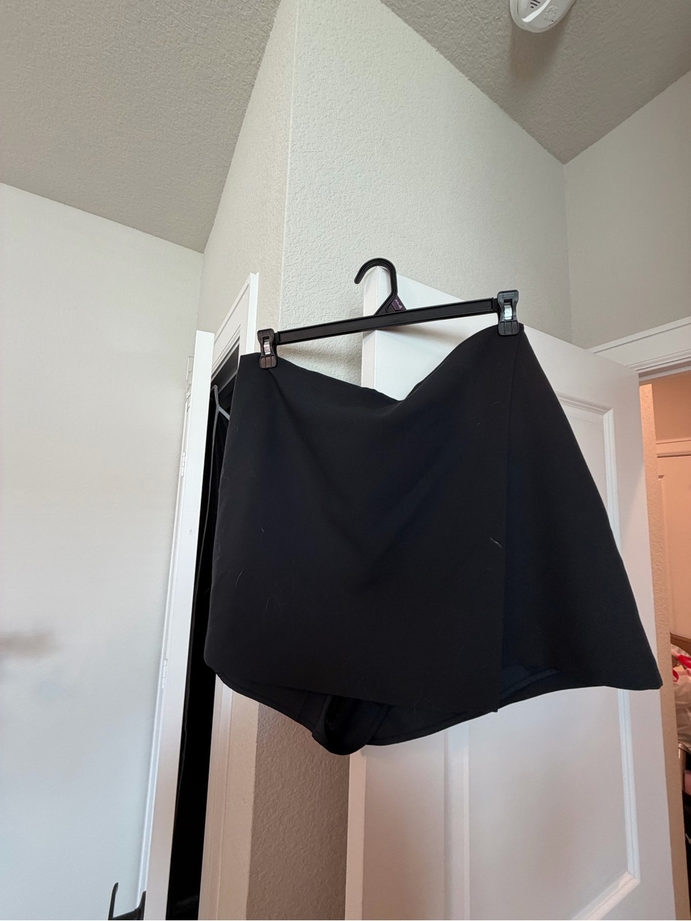 Abercrombie & Fitch Black Women’s Skort